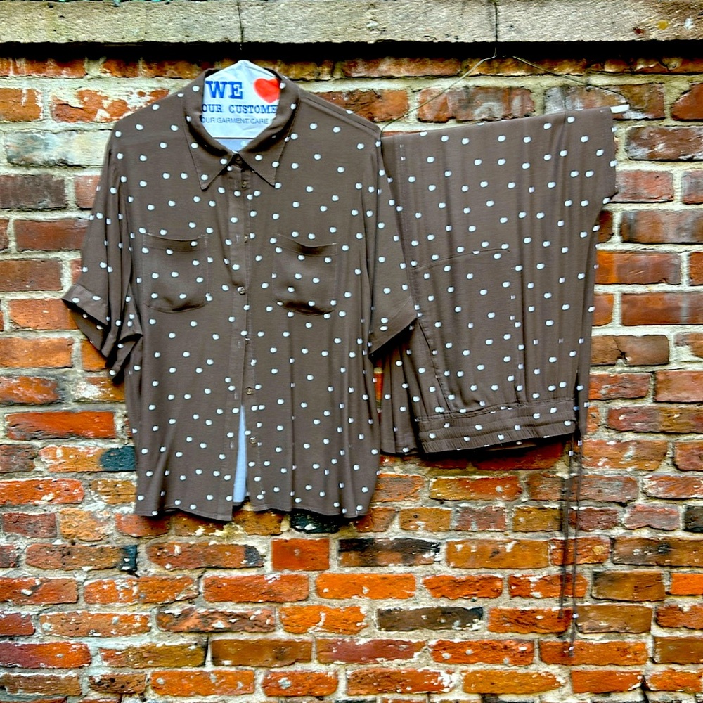 UNE PIECE SHORT SLEEVE BUTTON-UP SHIRT and DRAW STRING PANTS CHOCOLATE POLKA SET